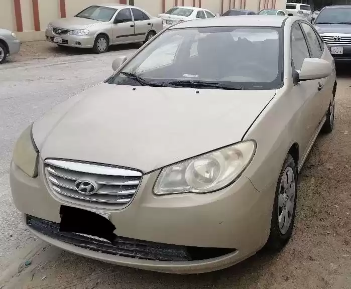 Kullanılmış Hyundai Elantra Kiralık içinde Riyad #21350 - 1  image 